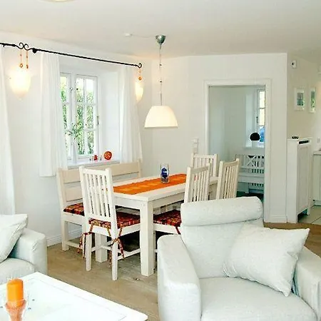 Stormkaat 302331 Semesterbostad *